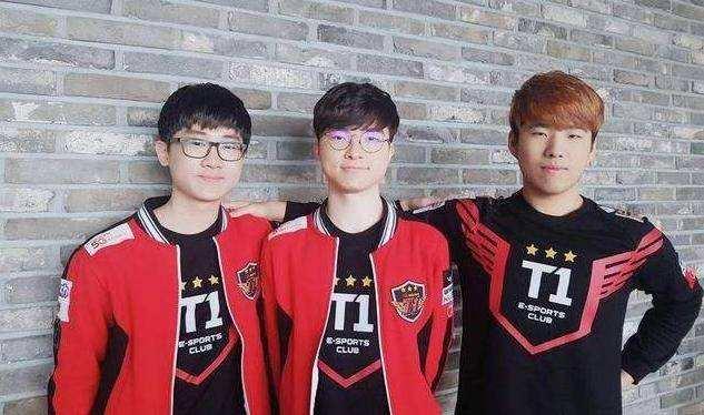 来自多个项 来自多个项