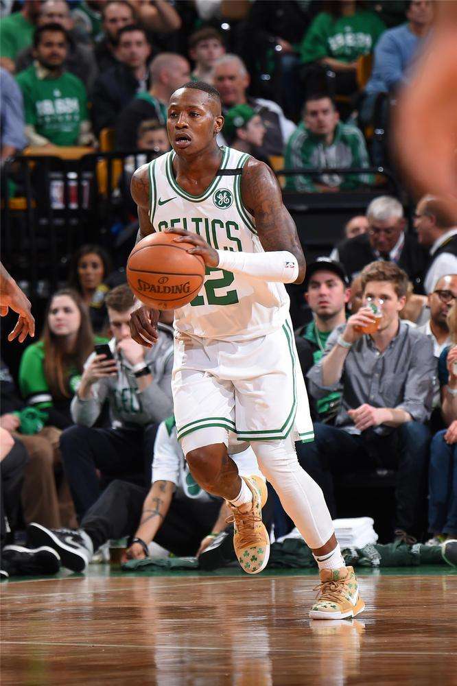 这次勇士的 这次勇士的