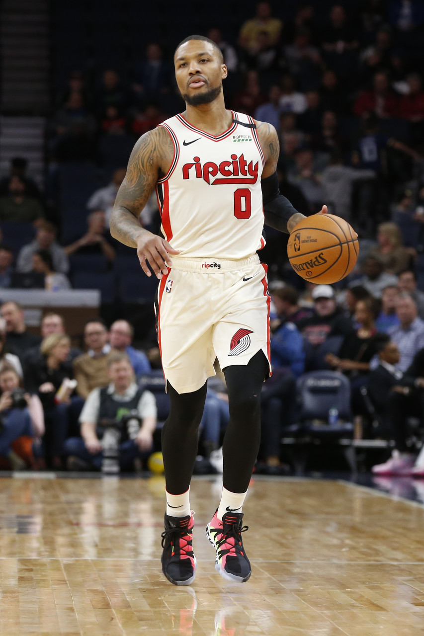 斯炮弹狂轰 斯炮弹狂轰